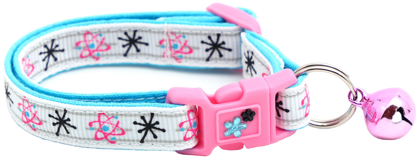 Atoms on White Cat Collar